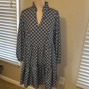 Women's Navy & White Geometric Tiered Long-Sleeve Dress